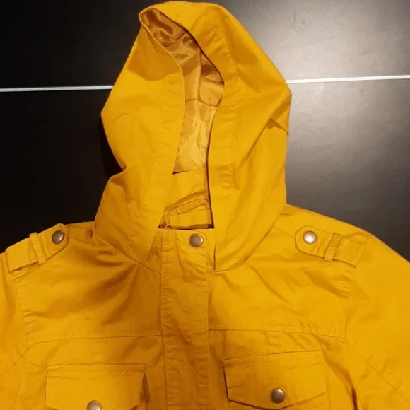 Mustard lightweight coat with hood - Picture 4 of 13